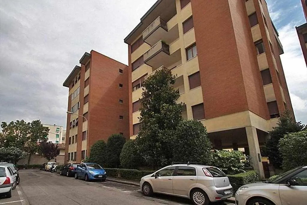 Frati Bigi With Two Bedrooms And Parking Floransa Daire