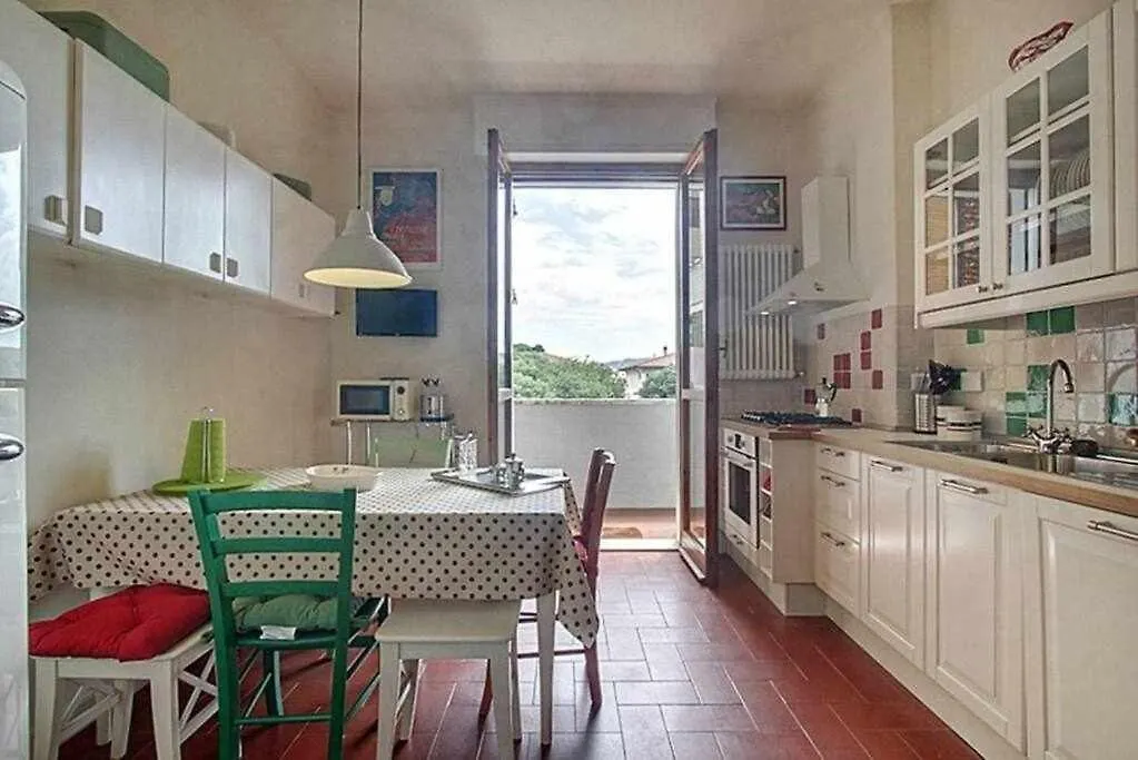 Frati Bigi With Two Bedrooms And Parking フィレンツェ 0*,